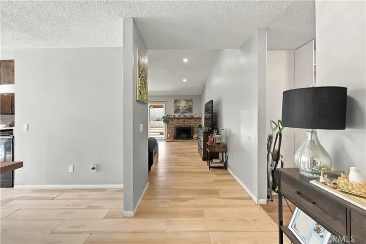 Property Photo: 2824 E Avenue R12 CA 93550