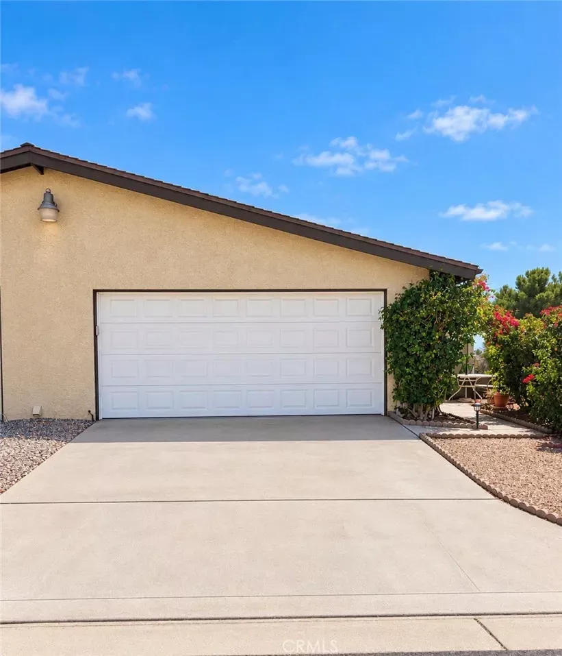 Property Photo:  197 Summit View  CA 92320 