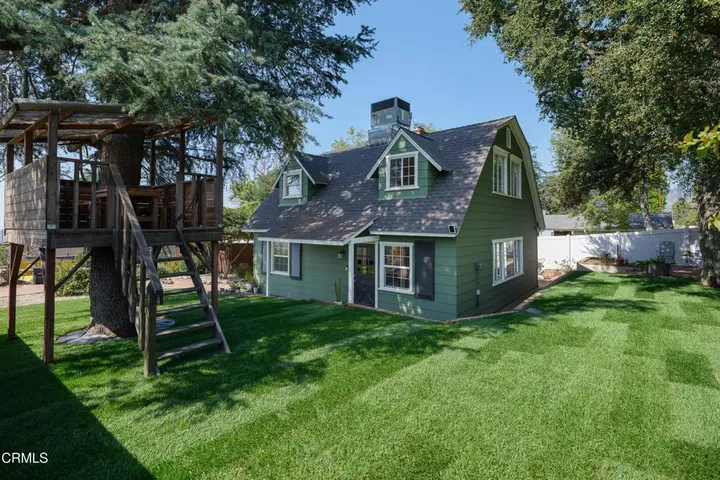 Property Photo:  3269 Summit Avenue  CA 91001 
