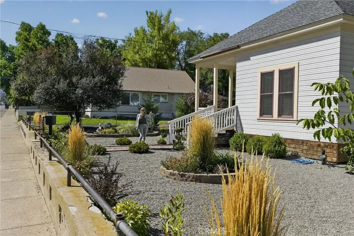 Property Photo:  349 N Oregon Street  CA 96097 