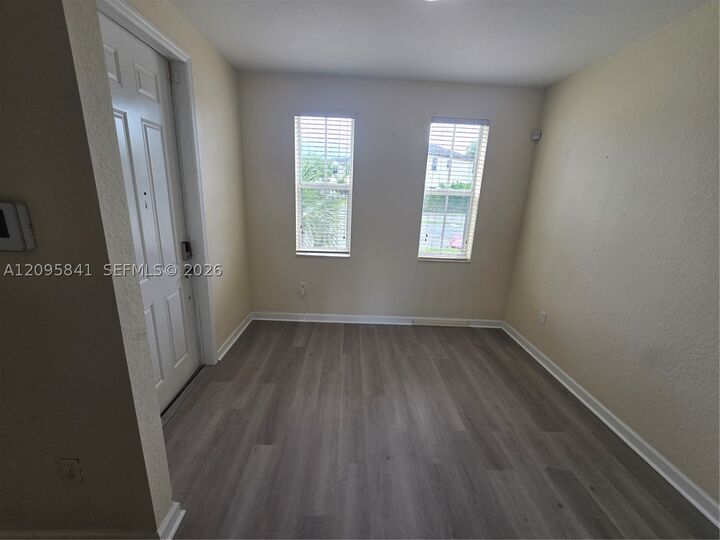 Property Photo: 2853 SE 1st Dr 6 FL 33033