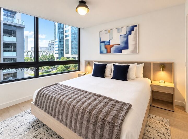 Property Photo: 225 N Miami Ave 504 FL 33128
