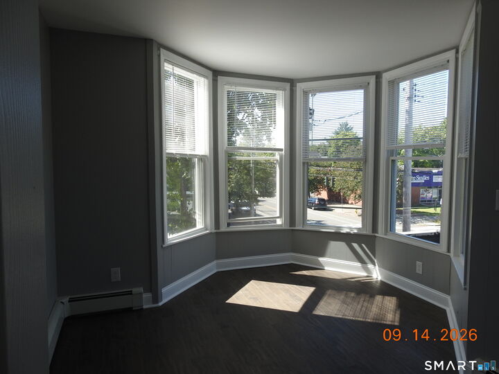 Property Photo: 1565 Chapel Street CT 06511