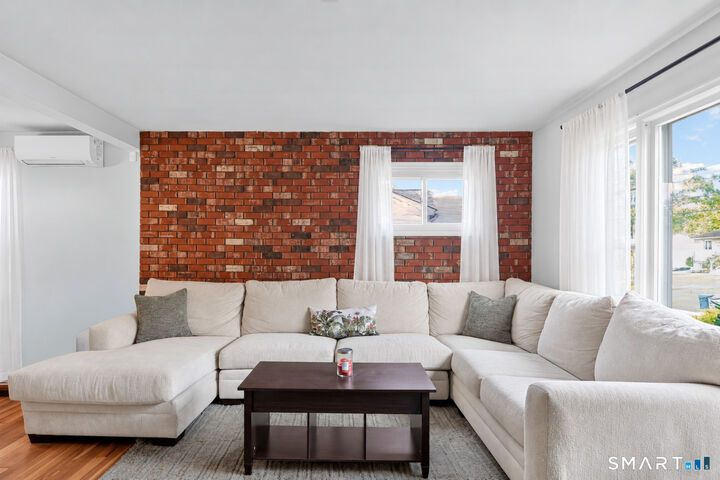 Property Photo:  101 Beatrice Drive  CT 06516 