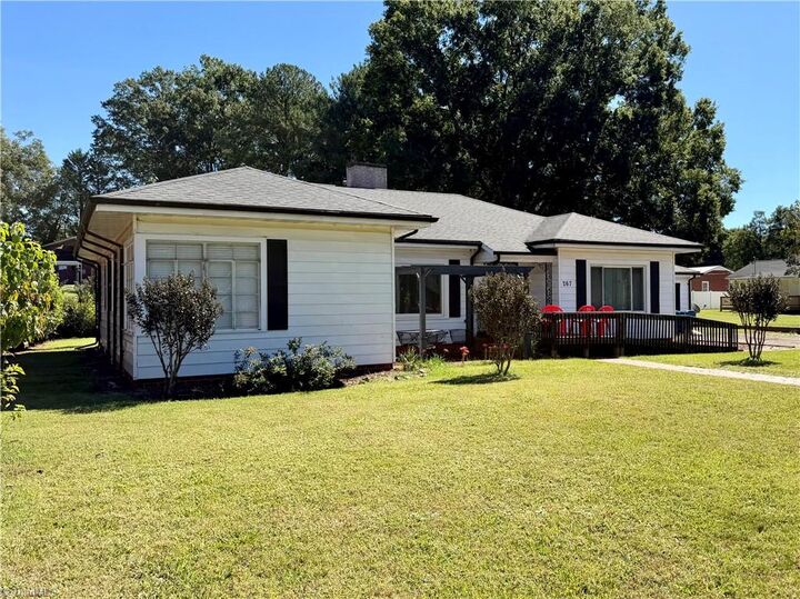 Property Photo: 267 Nc Highway 16 NC 28681