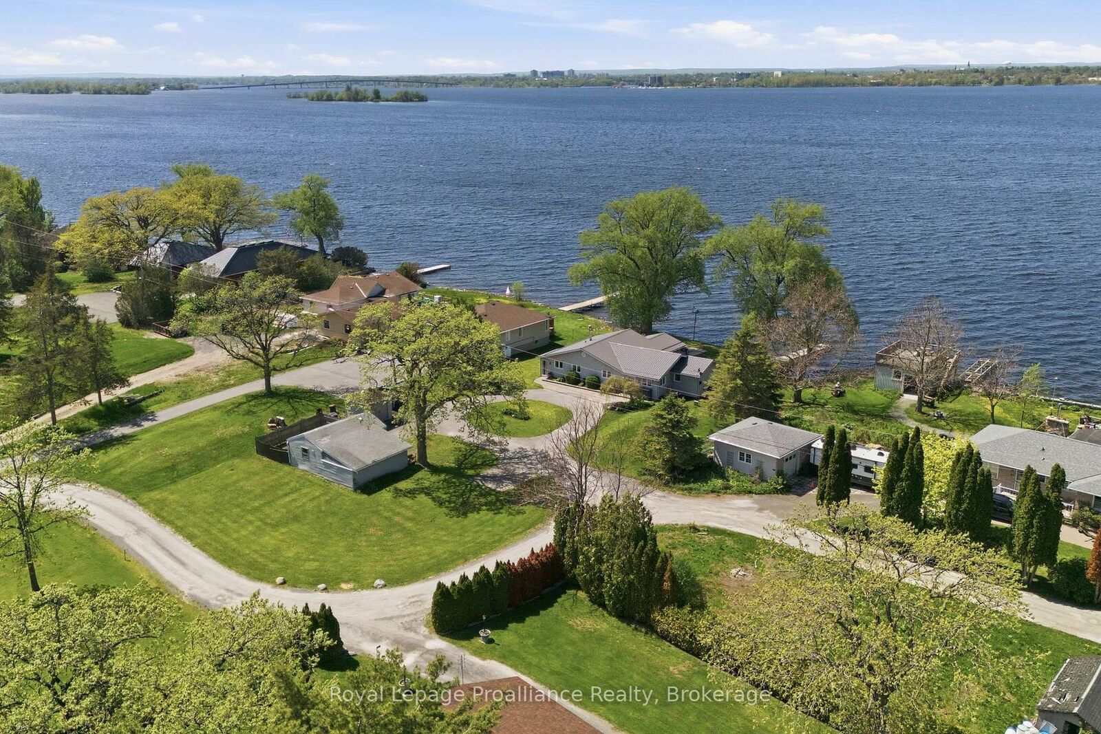 Property Photo:  33 Peats Point Lane  ON K8N 4Z7 