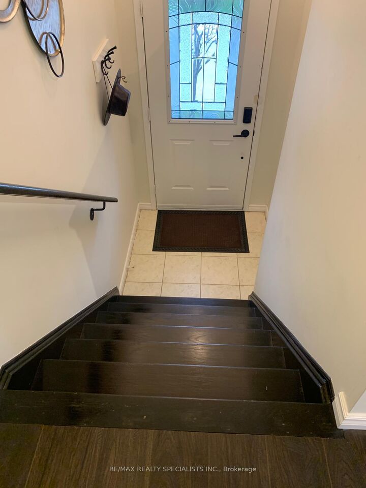 Property Photo:  4950 Albina Way 132  ON L4Z 4J6 