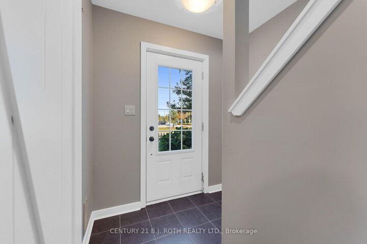 Property Photo:  91 Coughlin Road 13  ON L4N 0L6 