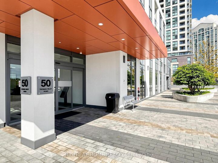 Property Photo:  50 Thomas Riley Road 607  ON M9B 0C5 