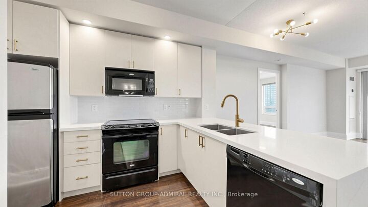 Property Photo:  181 Wynford Drive 1203  ON M3C 0C6 