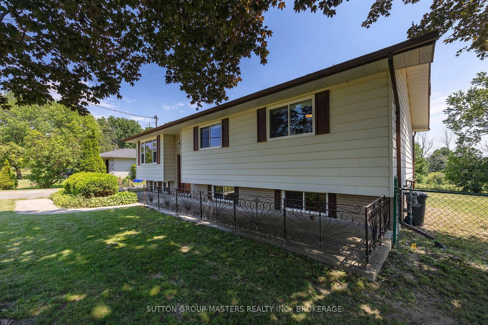 Property Photo:  2212 Battersea Road  ON K0H 1S0 