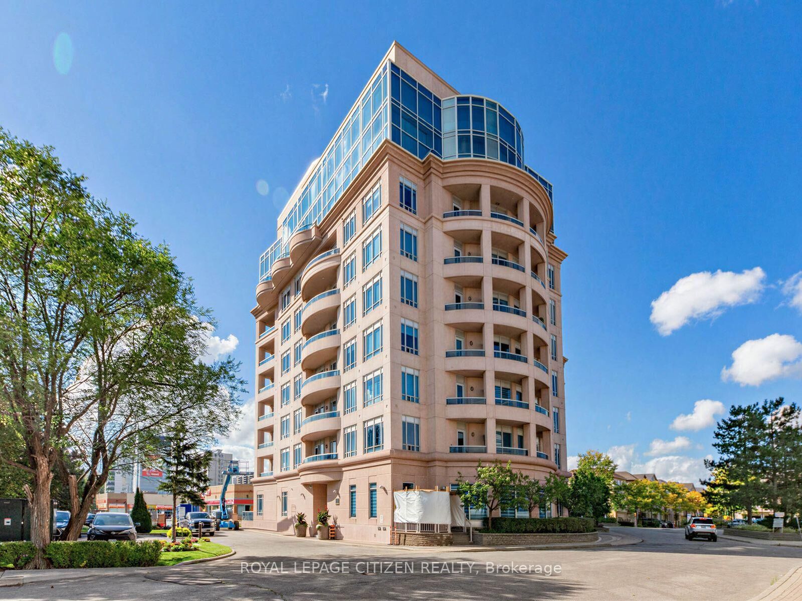 Property Photo: 1 Cordoba Drive 407 ON L4J 8S3