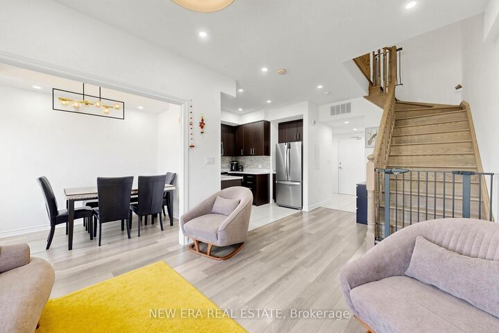 Property Photo:  3865 Major Mackenzie Drive W 216  ON L4L 4P4 