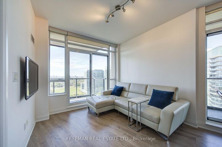 Property Photo:  36 Park Lawn Road 2305  ON M8V 0E5 