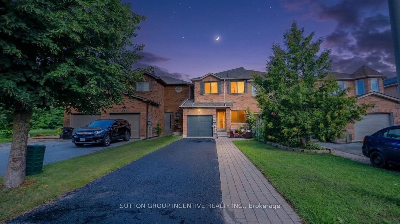 Property Photo:  15 Bruce Crescent  ON L4N 8T8 