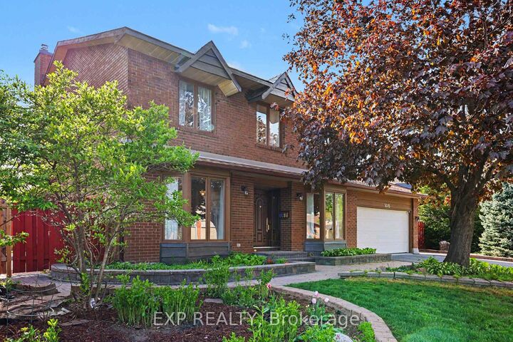 Property Photo:  105 Country Club Drive  ON K1V 0B4 