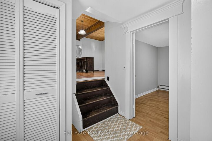 Property Photo:  660 George Street N #5  ON K9H 3S8 
