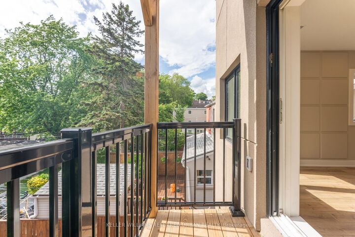 Property Photo:  352 Jones Avenue 3  ON M4J 3G3 