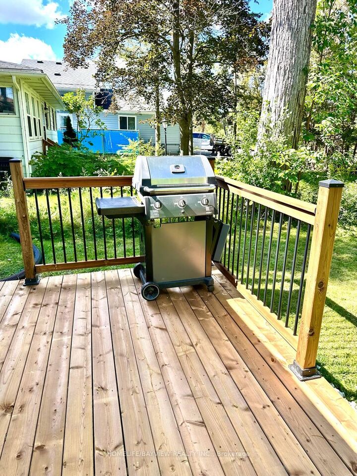 Property Photo:  1119 Poplar Drive  ON L0L 1R0 