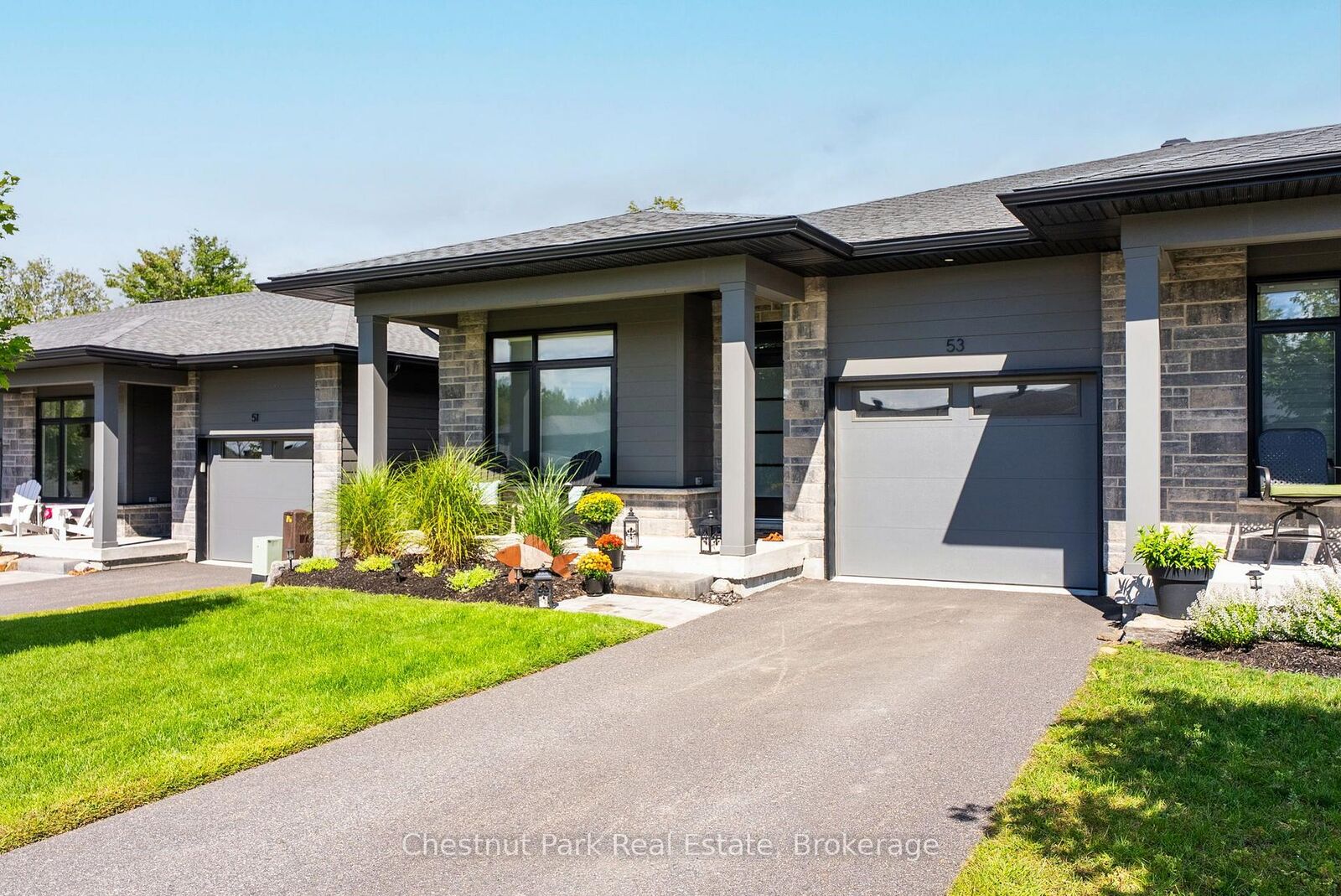 Property Photo:  53 Jack Street  ON P1H 0G4 