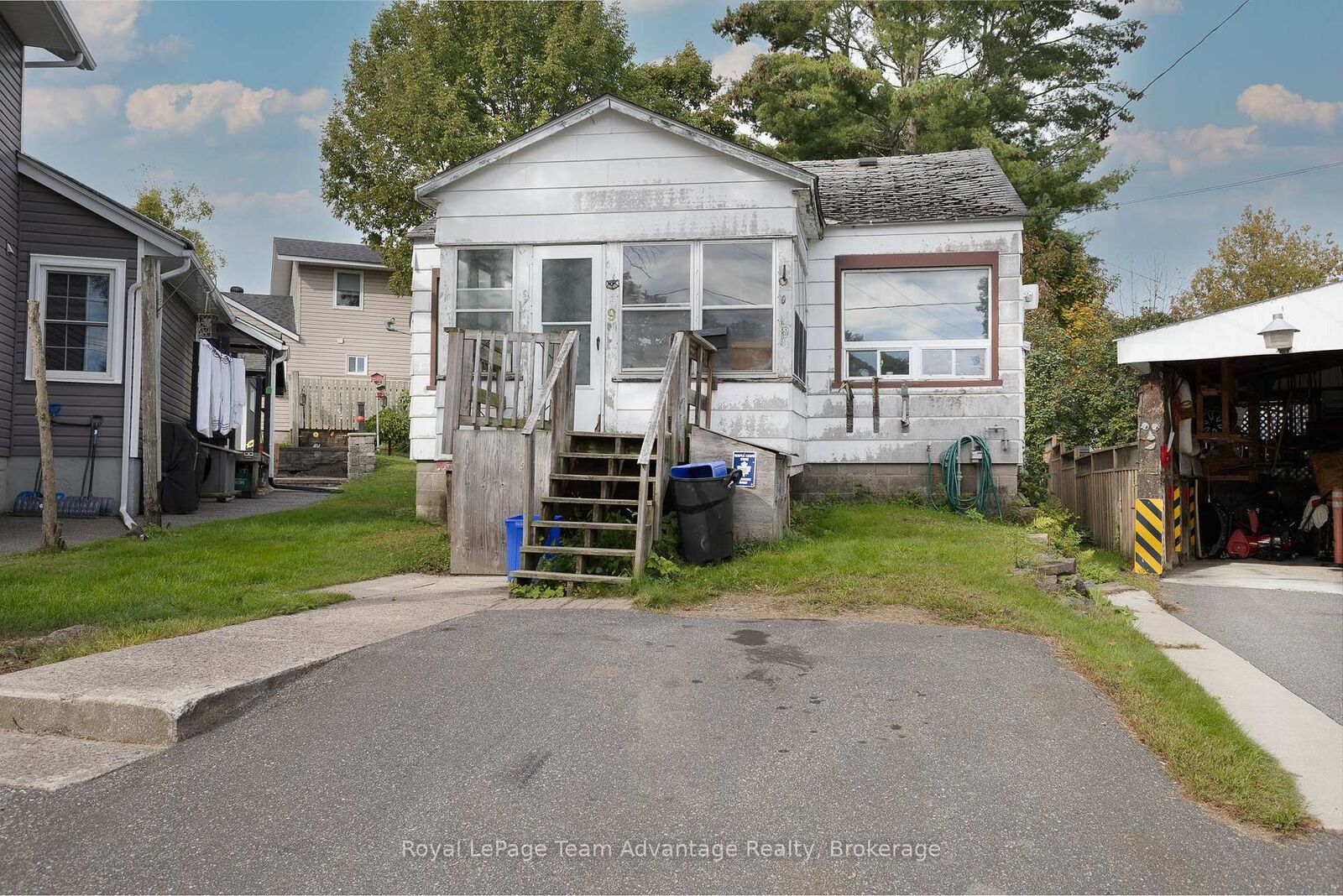 Property Photo:  9 Elizabeth Court  ON P2A 1P3 