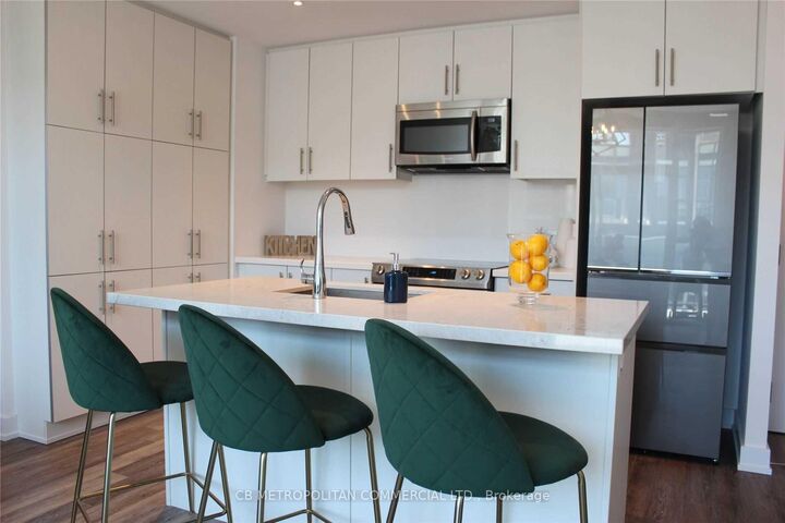 Property Photo:  375 Sea Ray Avenue 436  ON L9S 0N9 