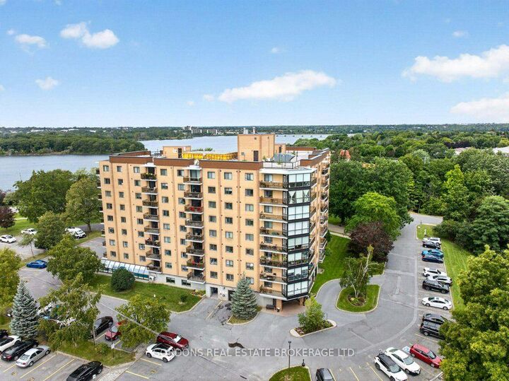 Property Photo:  120 Barrett Court 201  ON K7L 5H6 