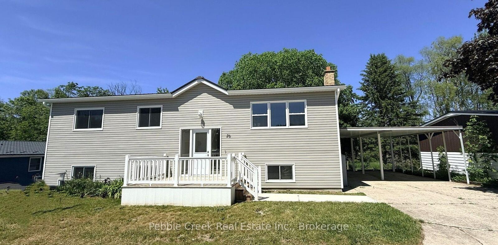 Property Photo: 26 Watergate Drive ON N7A 3Y3