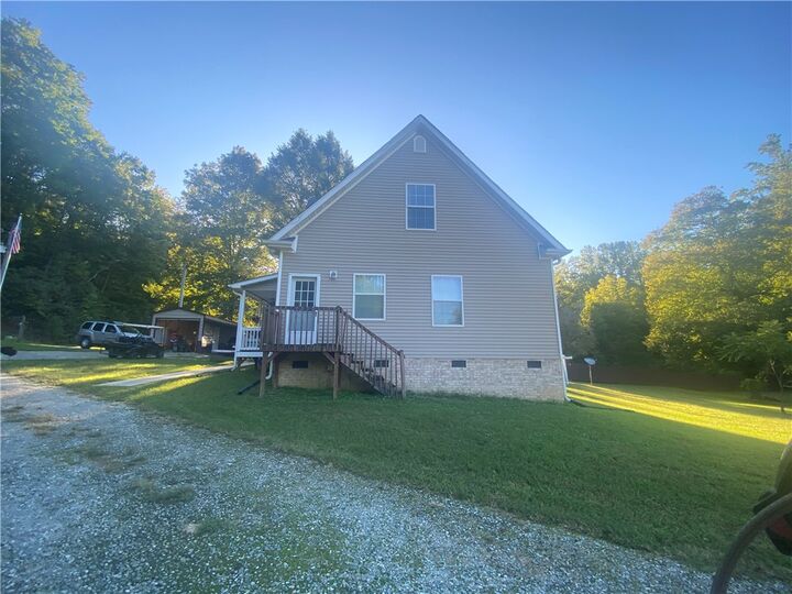 Property Photo:  606 Beaver Dam Road  SC 29661 