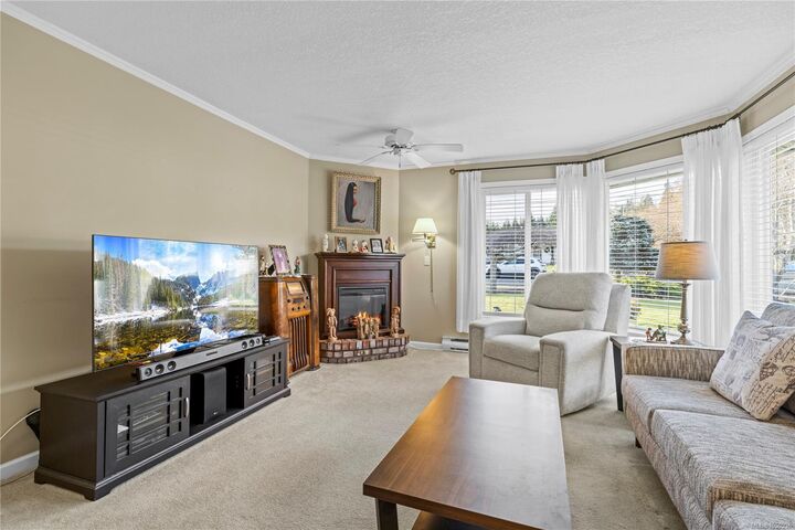 Property Photo:  521 Birch Ave  BC V9K 1K4 