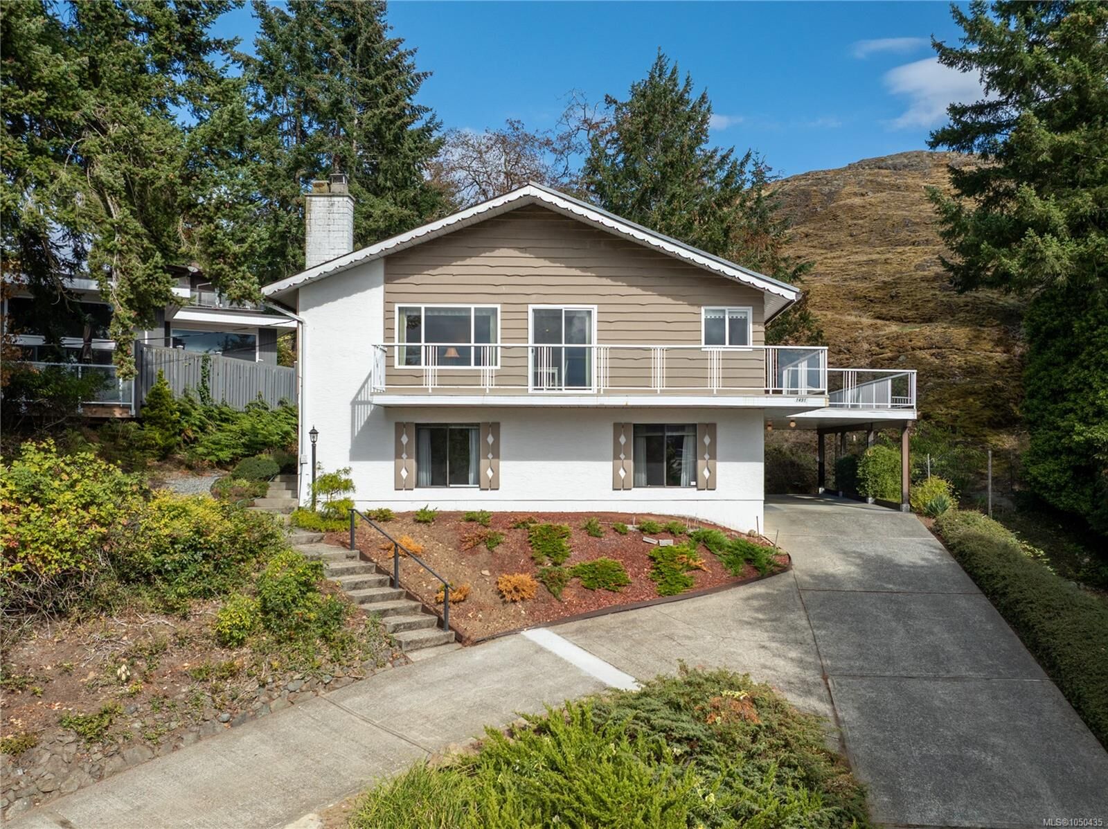 Property Photo:  1491 Sherwood Dr  BC V9T 1G8 