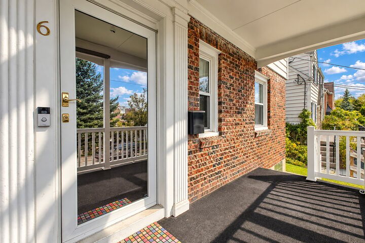 Property Photo:  6 Mechling Way  PA 15601 