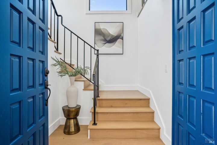 Property Photo: 470 Wellesley Avenue CA 94941