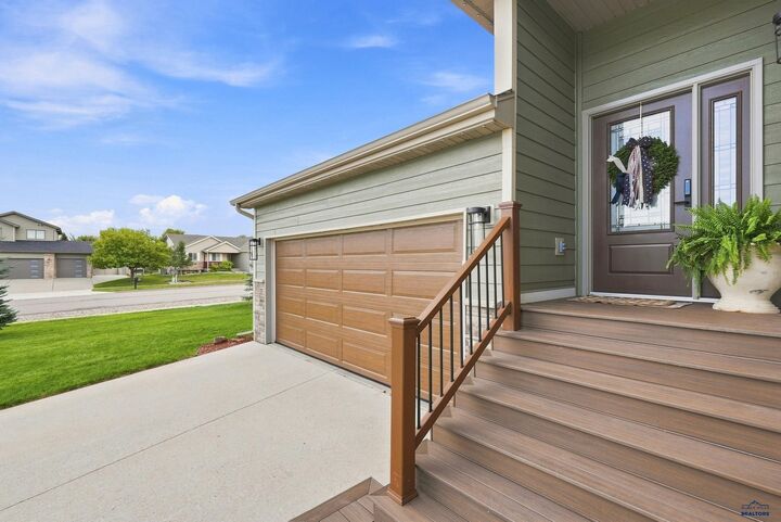 Property Photo:  4301 Donegal Way  SD 57702 