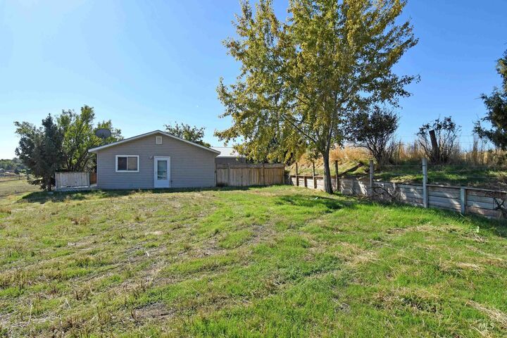 Property Photo:  2795 Ben Johnson Road  WA 99403 
