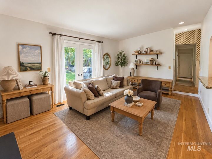 Property Photo:  4211 N Jennifer Pl  ID 83704 