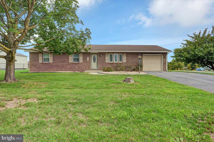Property Photo: 9140 Tea Drive PA 17236