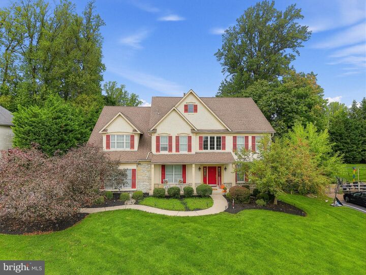 Property Photo:  2 Roosevelt Circle  PA 19335 