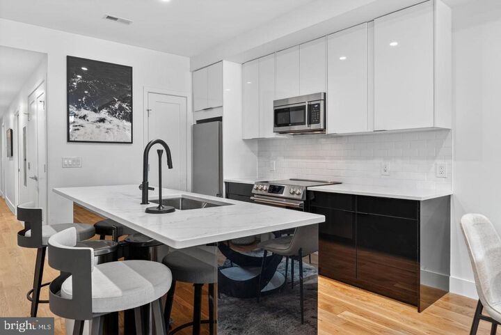 Property Photo: 1312 13th Street NW 1 DC 20005