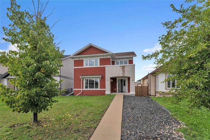 Property Photo: 307 Brookfield Crescent MB R3Y 1N3