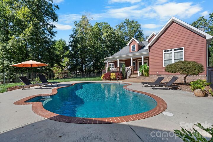 Property Photo:  2139 Zion Church Road  NC 28602 