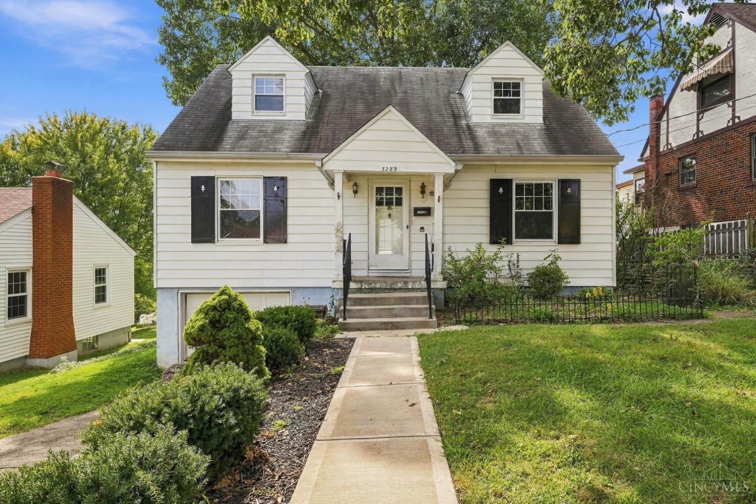 Property Photo: 3289 Van Zandt Drive OH 45211