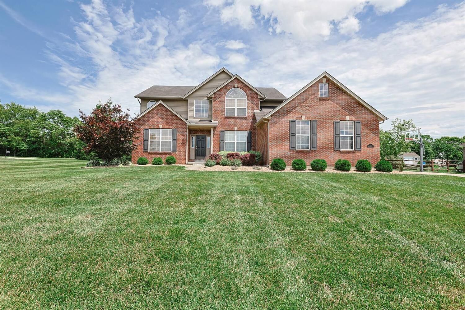 Property Photo:  5304 Meadow Breeze Drive  OH 45011 