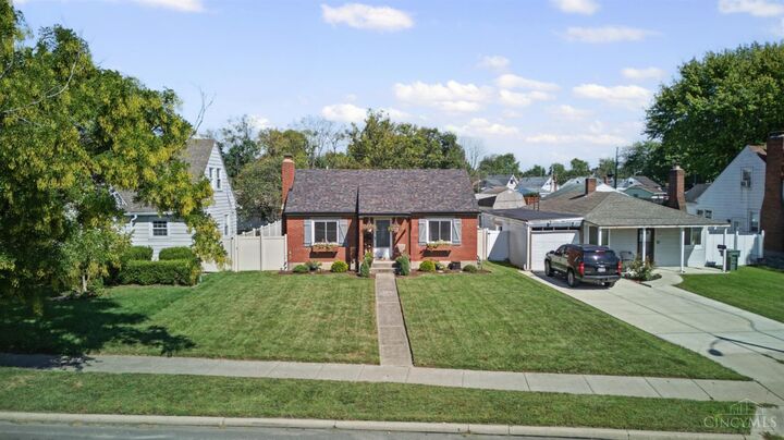 Property Photo:  1052 Wilmington Avenue  OH 45420 