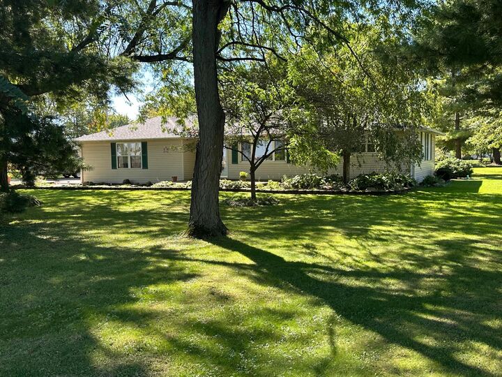 Property Photo:  340 S Napoleon Road  OH 45850 