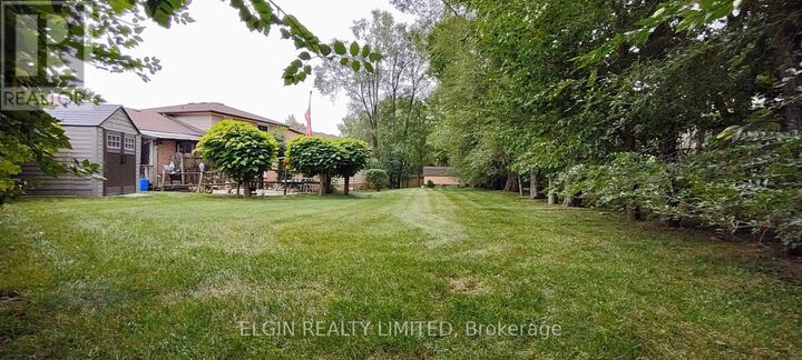 Property Photo:  219 Brentwood Crescent  ON N0L 1B0 