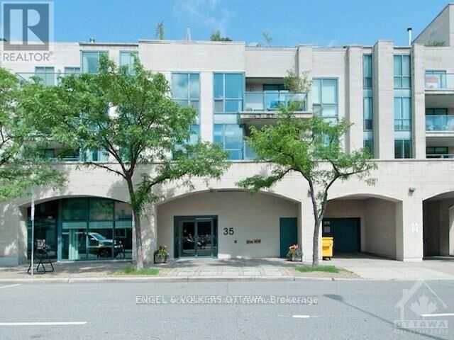 Property Photo: 35 Murray Street 212 ON K1N 9M5