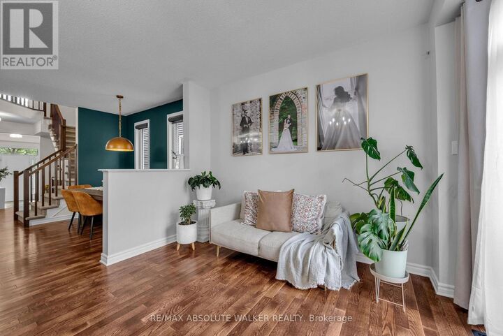 Property Photo: 769 Hazelnut Crescent ON K1T 0K3