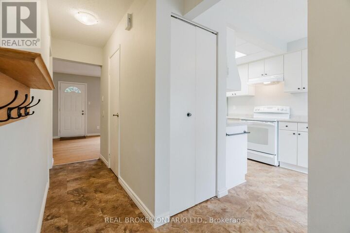 Property Photo:  4337 Weldon Drive 49  ON K1J 8R3 