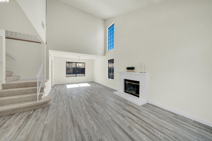 Property Photo: 4352 Via Dora Dive CA 94531
